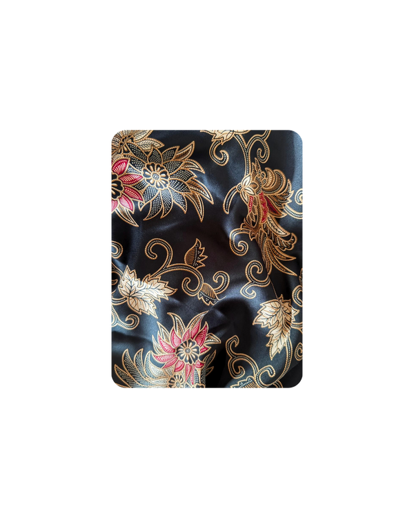 Satiin Kimono – Südaöö Must