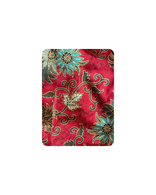 Satiin Kimono – Scarleti Punane