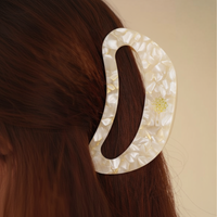 Juukseklamber – Pärlikivi